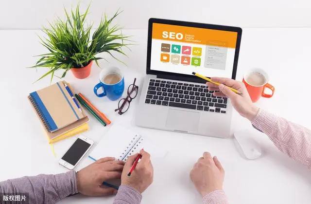 pg赏金女王app下载中国人挤满国外景区游客发声